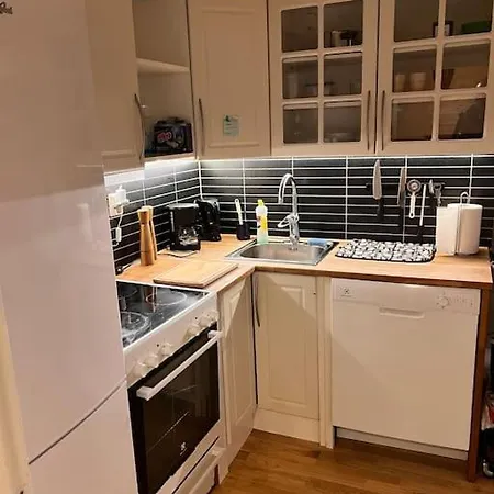 Cozy 1 Bedr Close To Everything! Lägenhet *